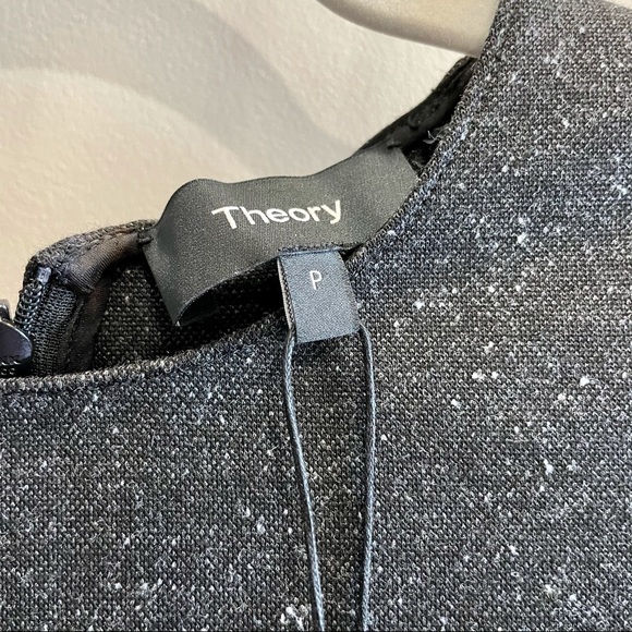 ☀️NWT☀️THEORY Shot Sleeve Fitted Top P - Picture 4 of 9